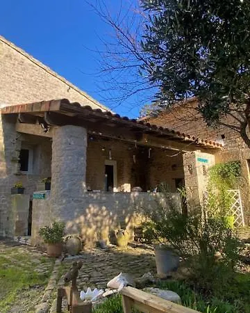 Familiale Namaste Rouvre